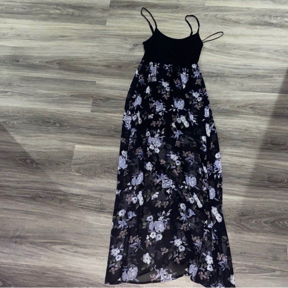 Forever21 maxi dress size medium